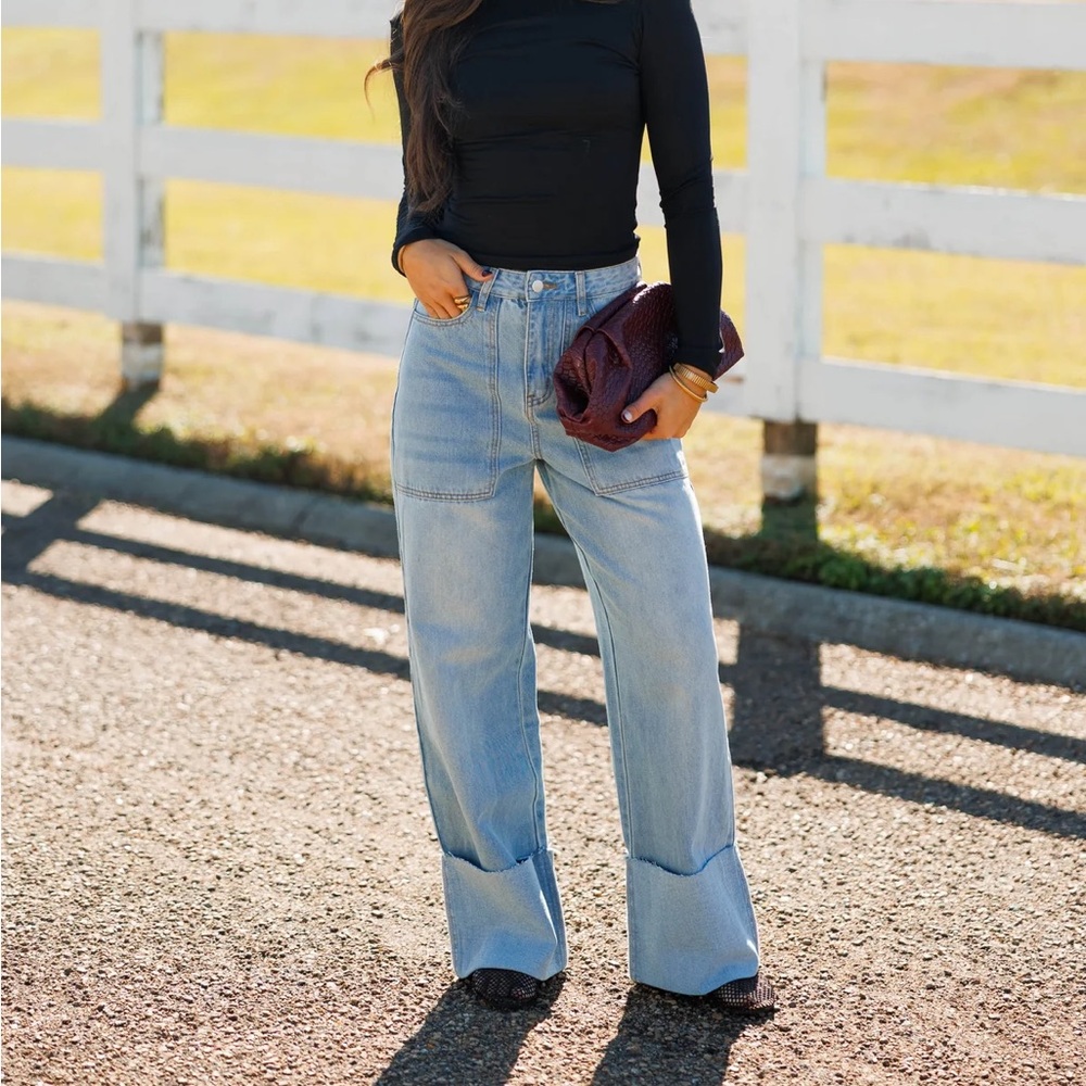 Le Lis Light Blue Wide-Leg Patch Pocket Jeans - Picture 5 of 13